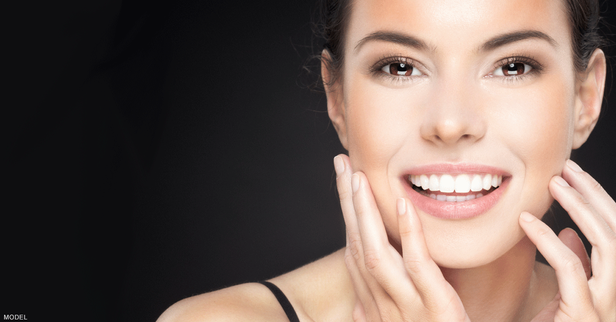 Tucson Model receiving Injectable Treatment